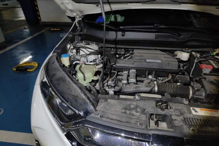 Used Honda CR-V 2019 240TURBO CVT 2WD Fashion Edition China V Engine Bay Right