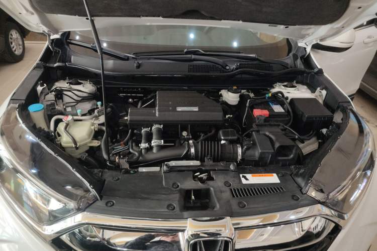 Used Honda CR-V 2019 240TURBO CVT 2WD Fashion Edition China V Engine Bay