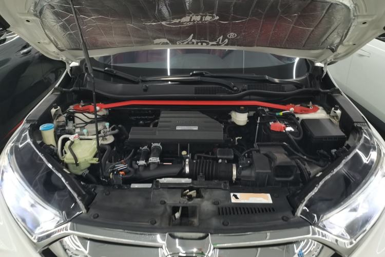 Used Honda CR-V 2019 240TURBO CVT 2WD Comfort Version China VI Emission Standard Engine Bay