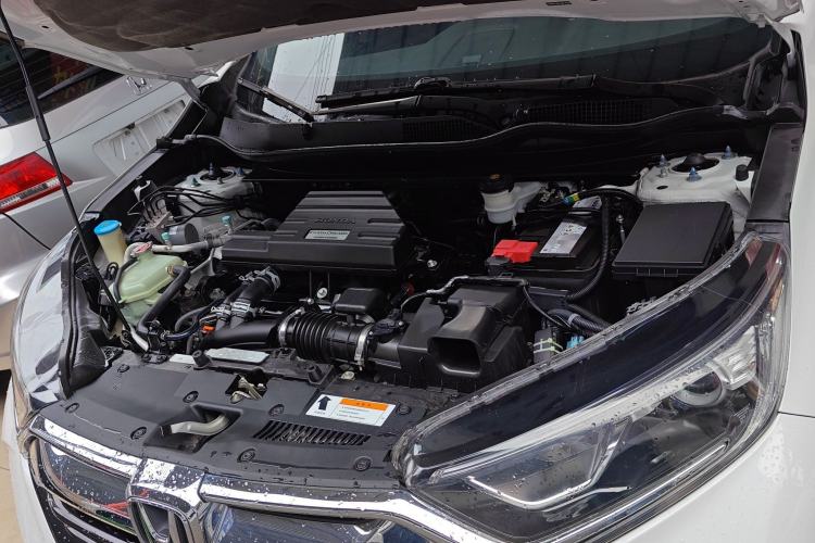 Used Honda CR-V 2019 Brilliant Edition Plus 240TURBO CVT Two-Wheel Drive Fashion Version China VI Emission Standard Engine Bay