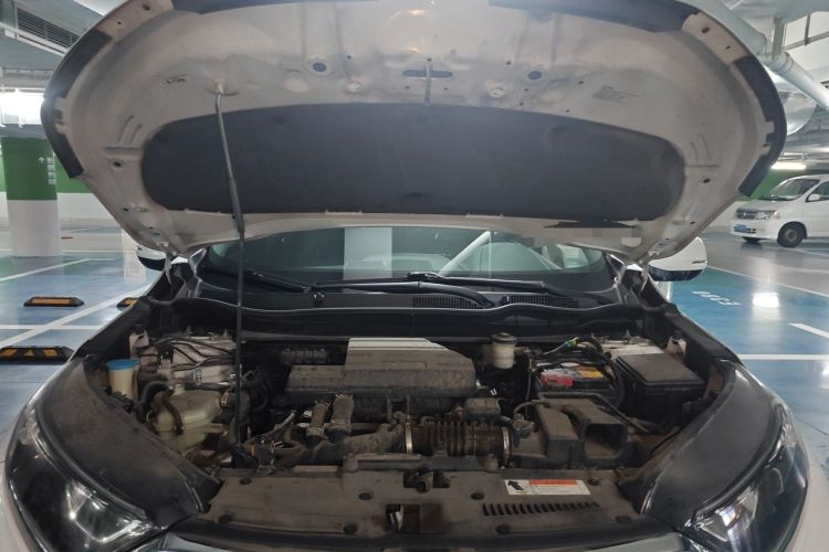 Used Honda CR-V 2019 240TURBO CVT 2WD Fashion Edition China VI Engine Bay