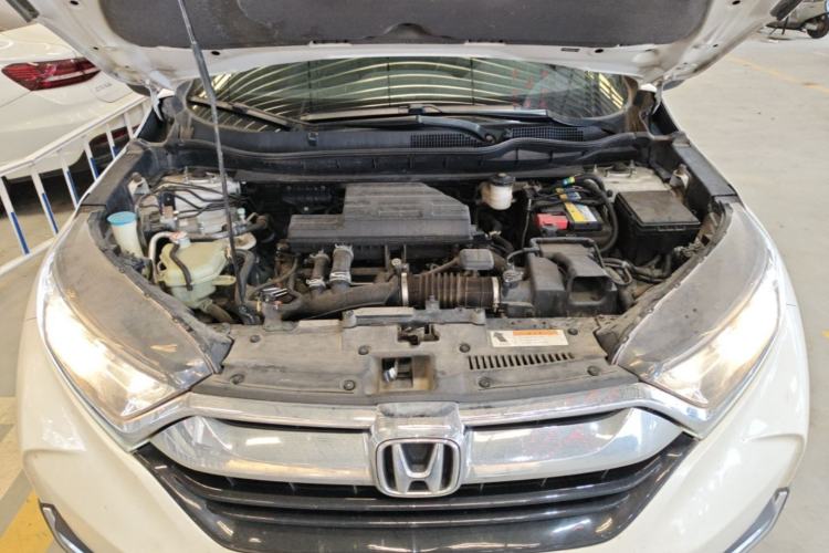 Used Honda CR-V 2019 240TURBO CVT 2WD Fashion Edition China V Engine Bay