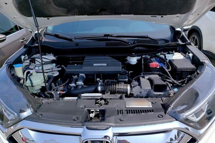 Used Honda CR-V 2019 240TURBO CVT 2WD Comfort Version China VI Emission Standard Engine Bay