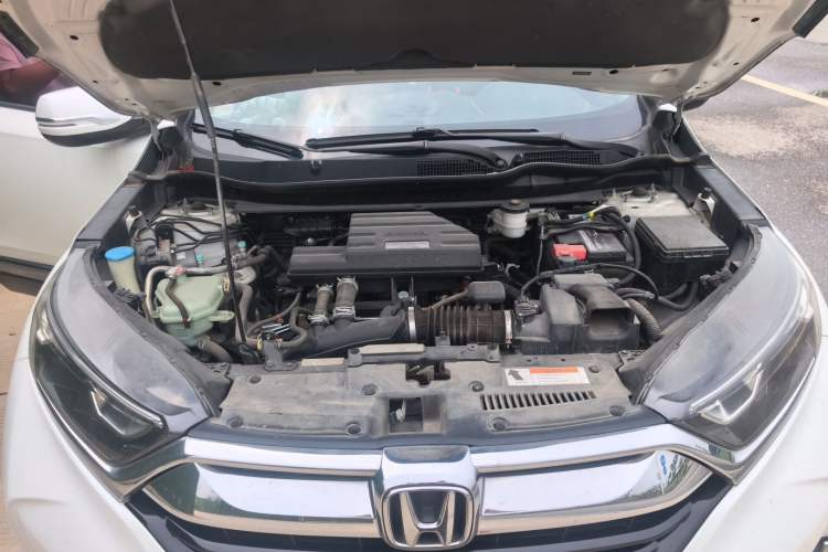 Used Honda CR-V 2019 240TURBO CVT 2WD Fashion Edition China V Engine Bay