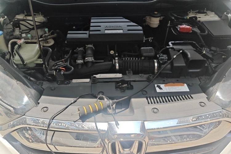 Used Honda CR-V 2019 240TURBO CVT 2WD Comfort Version China VI Emission Standard Engine Bay