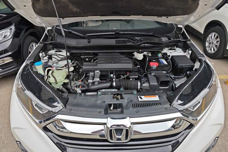 Used Honda CR-V 2019 240TURBO CVT 2WD Fashion Edition China V Engine Bay