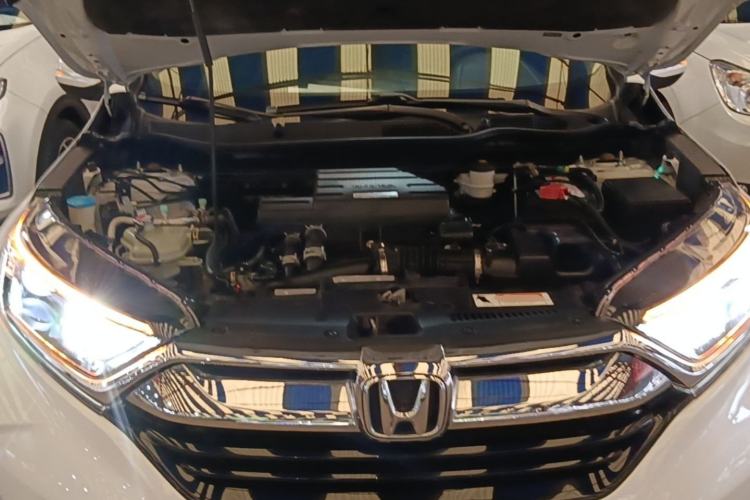 Used Honda CR-V 2019 240TURBO CVT 2WD Comfort Version China VI Emission Standard Engine Bay