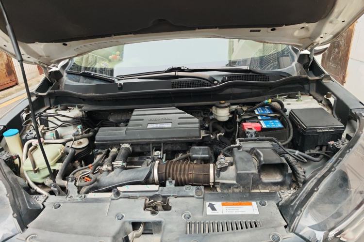 Used Honda CR-V 2019 240TURBO CVT 2WD Fashion Edition China V Engine Bay