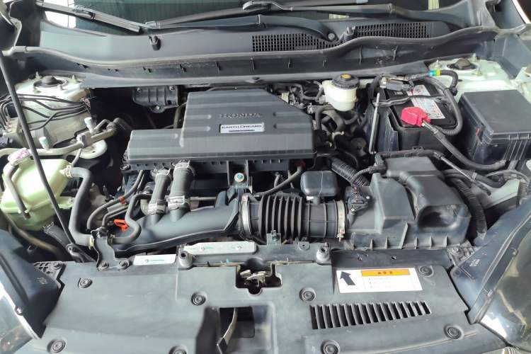 Used Honda CR-V 2019 240TURBO CVT 2WD Comfort Version China V Engine Bay