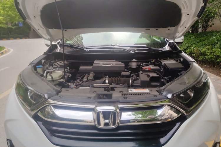 Used Honda CR-V 2019 240TURBO CVT 2WD Fashion Edition China V Engine Bay