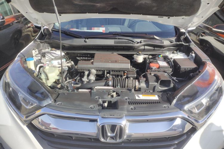 Used Honda CR-V 2019 240TURBO CVT 2WD Fashion Edition China V Engine Bay