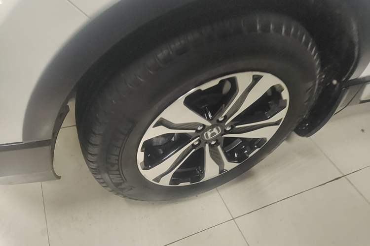 Used Honda CR-V 2019 240TURBO CVT 2WD Fashion Edition China V Exterior 4