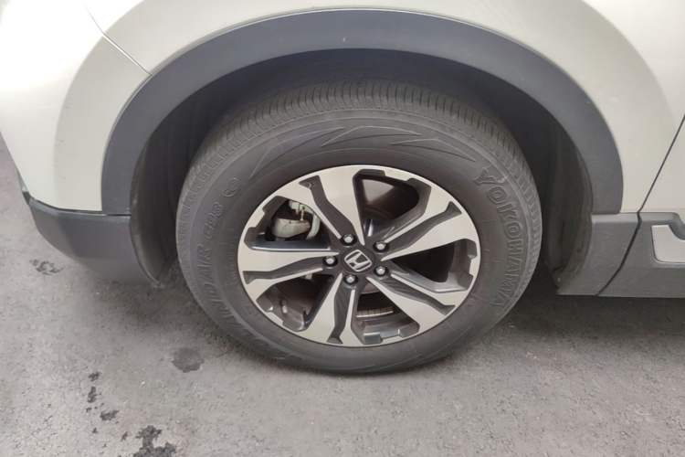 Used Honda CR-V 2019 240TURBO CVT 2WD Fashion Edition China V Exterior 4