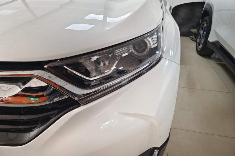 Used Honda CR-V 2019 Brilliant Edition Plus 240TURBO CVT Two-Wheel Drive Fashion Version China VI Emission Standard Exterior 5