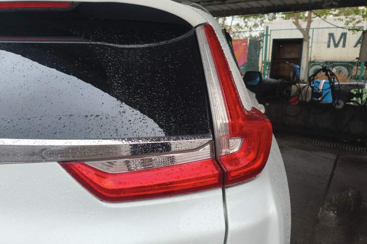 Used Honda CR-V 2019 Brilliant Edition Plus 240TURBO CVT Two-Wheel Drive Fashion Version China VI Emission Standard Exterior 6