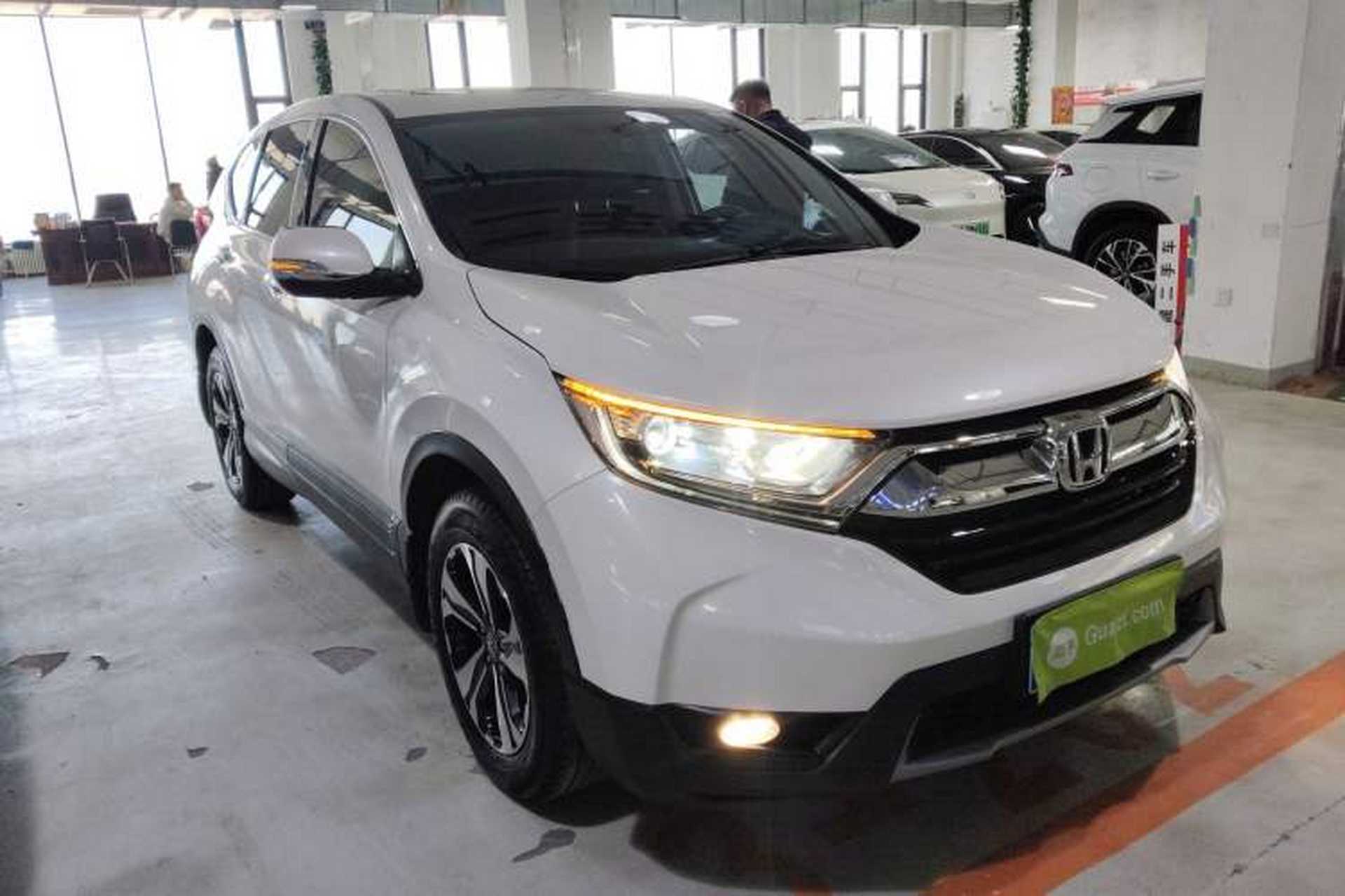 Used Honda CR-V 2019 Brilliant Edition 240TURBO CVT 2WD Comfort Version China VI Emission Standard Front Right 45 Deg