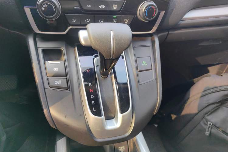Used Honda CR-V 2019 240TURBO CVT 2WD Comfort Version China VI Emission Standard Gear Lever