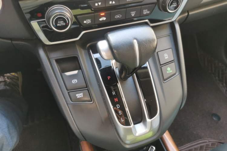 Used Honda CR-V 2019 240TURBO CVT 2WD Fashion Edition China VI Gear Lever