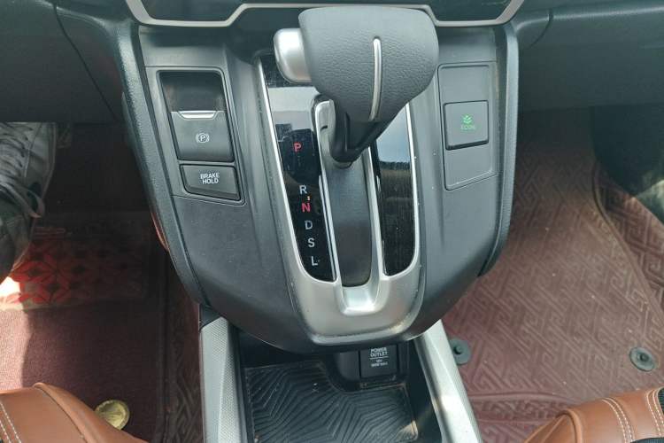 Used Honda CR-V 2019 240TURBO CVT 2WD Comfort Version China V Gear Lever