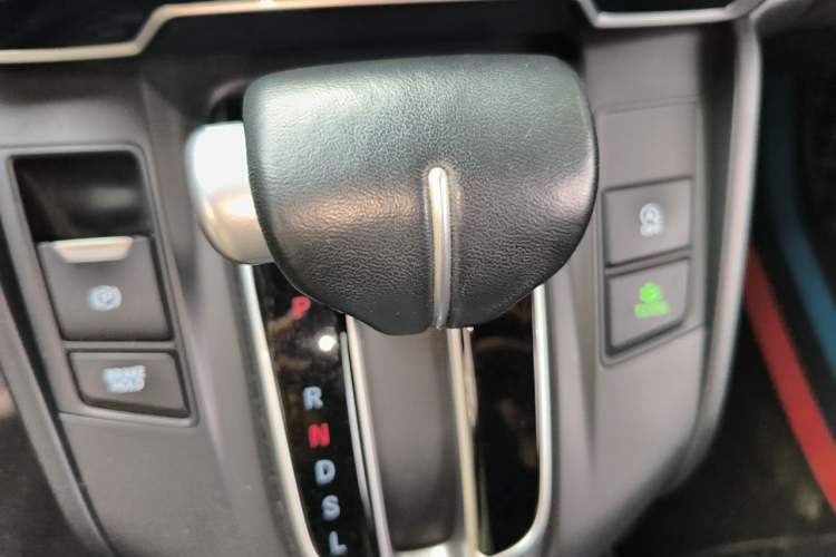 Used Honda CR-V 2019 240TURBO CVT 2WD Fashion Edition China VI Gear Lever