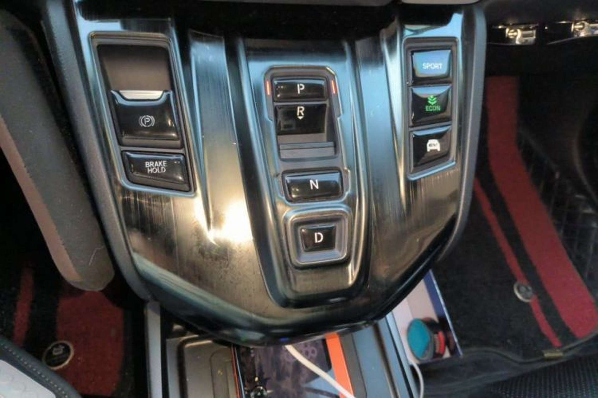 Used Honda CR-V 2019 Rui Hybrid 2.0L 2WD Pure Speed Version China VI Emission Standard Gear Lever