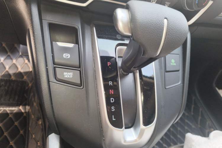 Used Honda CR-V 2019 240TURBO CVT 2WD Comfort Version China V Gear Lever