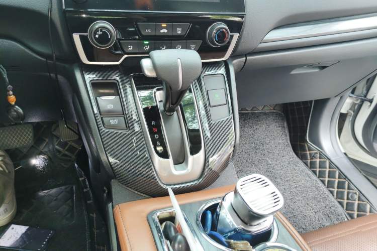 Used Honda CR-V 2019 240TURBO CVT 2WD Comfort Version China VI Emission Standard Gear Lever