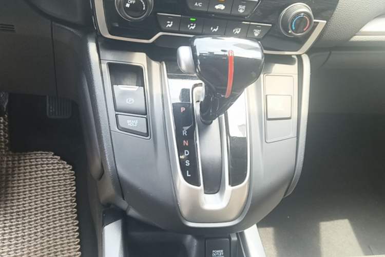 Used Honda CR-V 2019 Brilliant Edition 240TURBO CVT 2WD Comfort Version China VI Emission Standard Gear Lever