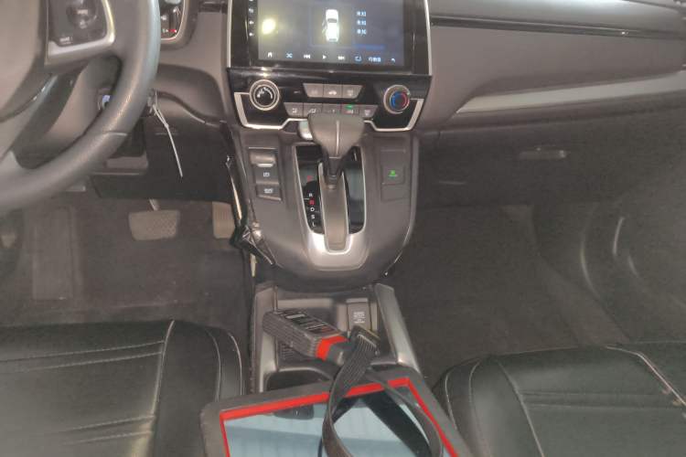 Used Honda CR-V 2019 240TURBO CVT 2WD Comfort Version China VI Emission Standard Gear Lever