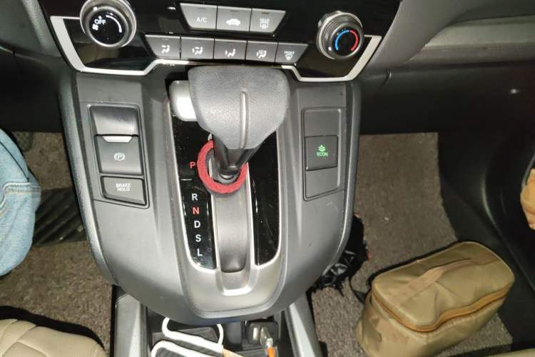 Used Honda CR-V 2019 240TURBO CVT 2WD Comfort Version China VI Emission Standard Gear Lever