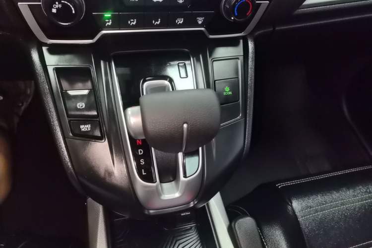 Used Honda CR-V 2019 240TURBO CVT 2WD Comfort Version China VI Emission Standard Gear Lever