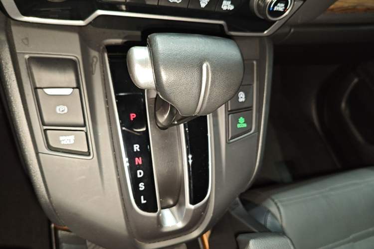 Used Honda CR-V 2019 240TURBO CVT 2WD Fashion Edition China VI Gear Lever