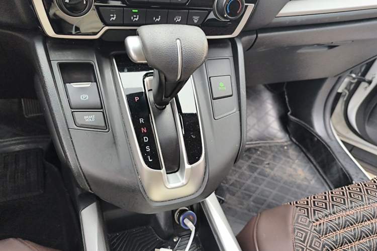 Used Honda CR-V 2019 240TURBO CVT 2WD Comfort Version China V Gear Lever