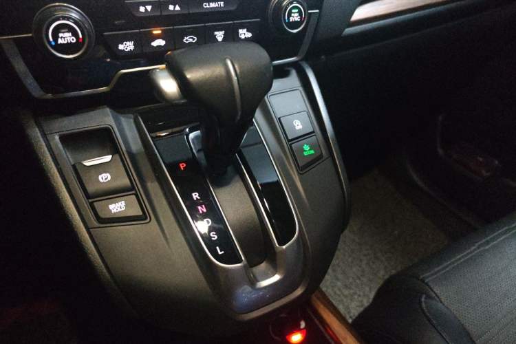 Used Honda CR-V 2019 240TURBO CVT 2WD Fashion Edition China VI Gear Lever