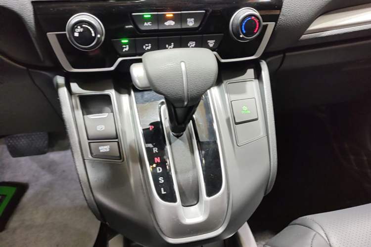 Used Honda CR-V 2019 240TURBO CVT 2WD Comfort Version China VI Emission Standard Gear Lever