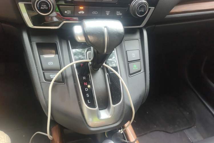 Used Honda CR-V 2019 240TURBO CVT 2WD Fashion Edition China VI Gear Lever