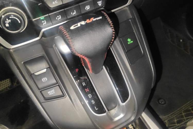Used Honda CR-V 2019 240TURBO CVT 2WD Comfort Version China VI Emission Standard Gear Lever
