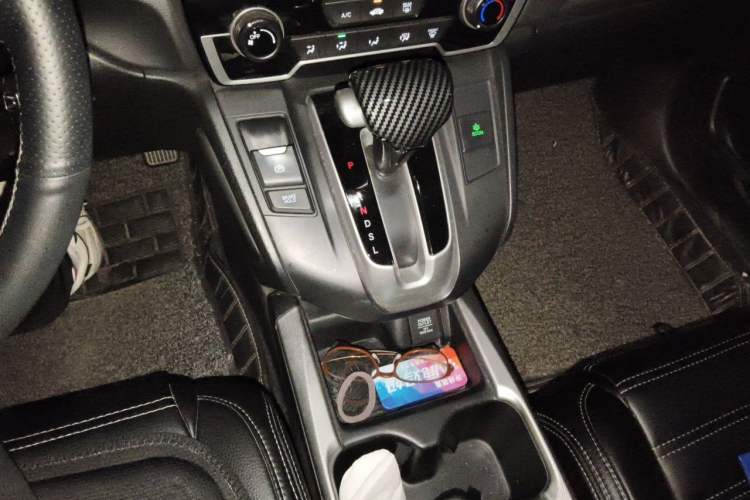 Used Honda CR-V 2019 240TURBO CVT 2WD Comfort Version China V Gear Lever