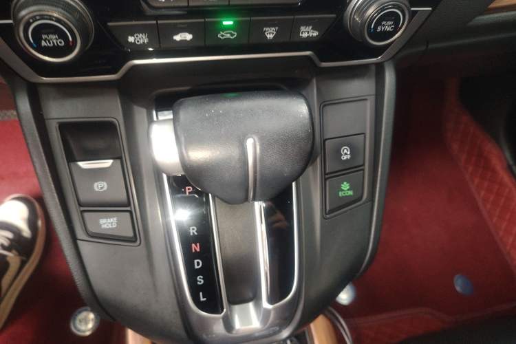 Used Honda CR-V 2019 240TURBO CVT 2WD Fashion Edition China V Gear Lever