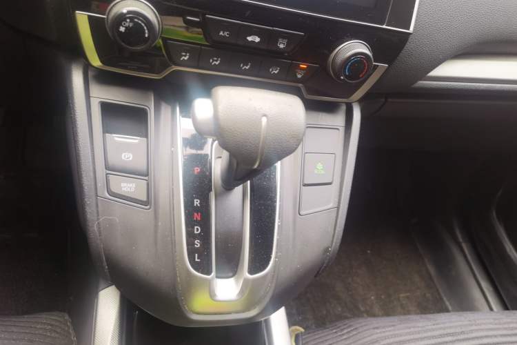 Used Honda CR-V 2019 240TURBO CVT 2WD Comfort Version China V Gear Lever