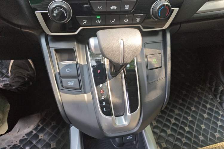 Used Honda CR-V 2019 240TURBO CVT 2WD Comfort Version China VI Emission Standard Gear Lever