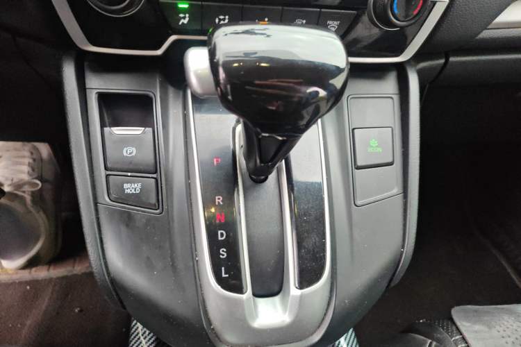 Used Honda CR-V 2019 Brilliant Edition 240TURBO CVT 2WD Comfort Version China VI Emission Standard Gear Lever