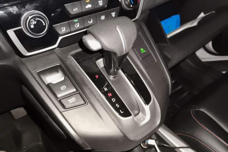 Used Honda CR-V 2019 240TURBO CVT 2WD Comfort Version China VI Emission Standard Gear Lever