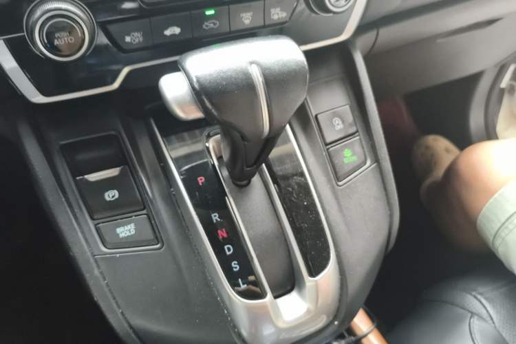 Used Honda CR-V 2019 240TURBO CVT 2WD Fashion Edition China VI Gear Lever