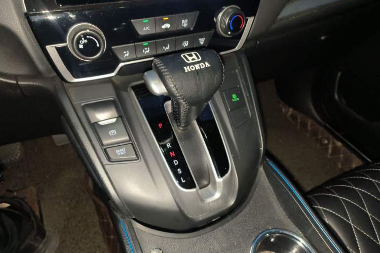 Used Honda CR-V 2019 240TURBO CVT 2WD Comfort Version China VI Emission Standard Gear Lever