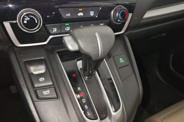 Used Honda CR-V 2019 240TURBO CVT 2WD Comfort Version China VI Emission Standard Gear Lever