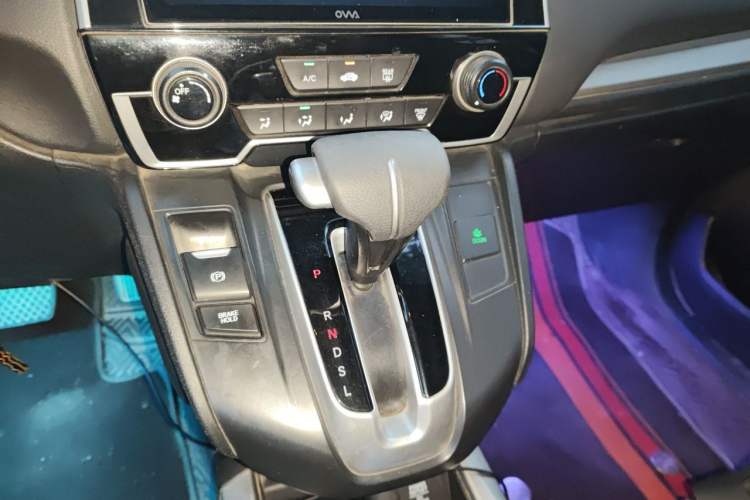 Used Honda CR-V 2019 240TURBO CVT 2WD Comfort Version China V Gear Lever