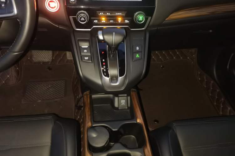 Used Honda CR-V 2019 240TURBO CVT 2WD Fashion Edition China VI Gear Lever
