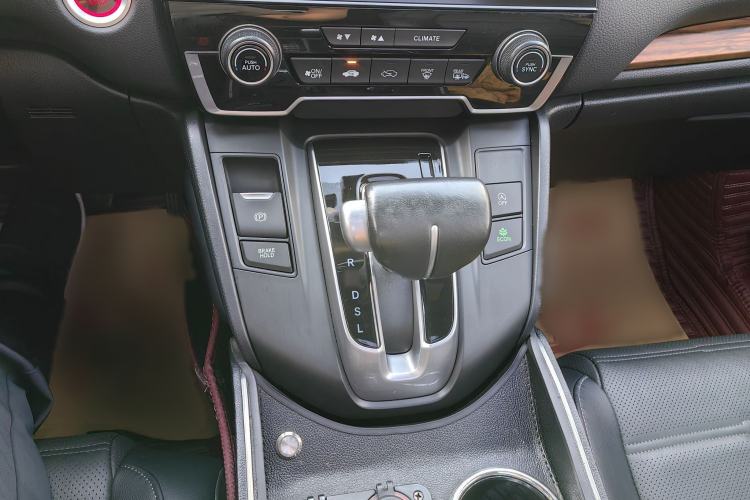 Used Honda CR-V 2019 240TURBO CVT 2WD Fashion Edition China V Gear Lever