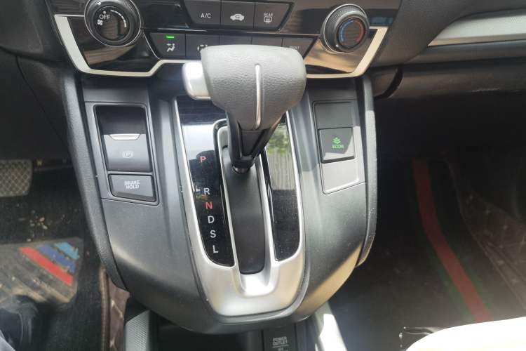 Used Honda CR-V 2019 240TURBO CVT 2WD Comfort Version China V Gear Lever